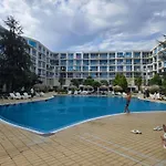 Lejlighed Atlantis Nikol