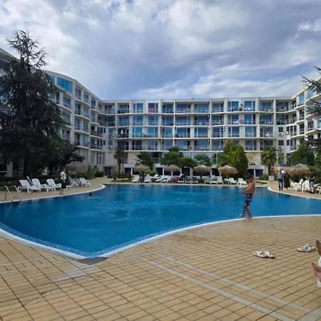 Lejlighed Atlantis Nikol