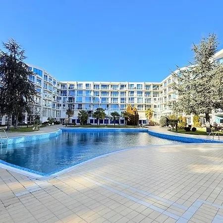 Atlantis Nikol Lejlighed Burgas City
