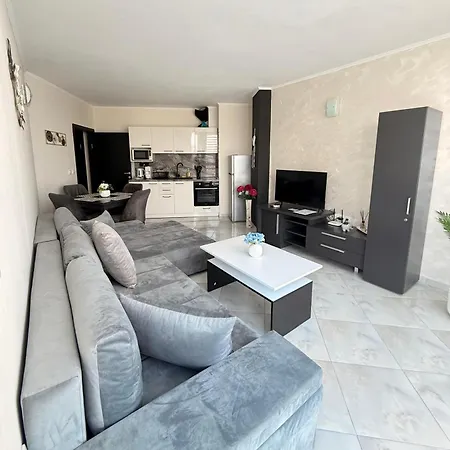 Atlantis Nikol Apartman